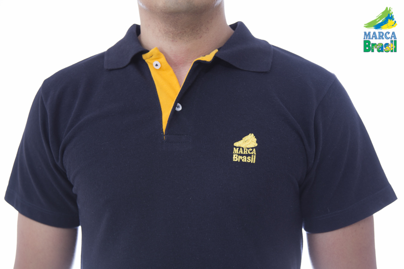 Camisa Polo com Logo Bordada